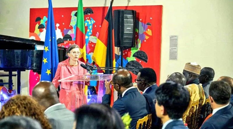 Ambassador Corinna Fricke delivering a speech at the 34th German National Day reception at the National Museum in Yaounde